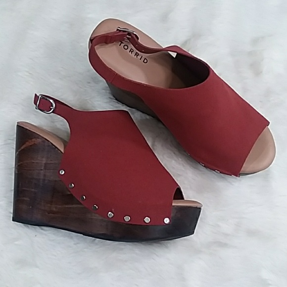 size 12 wide wedges